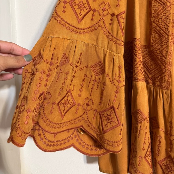 Savanna Jane Rust Embroidered Women's Top - Picture 3 of 5